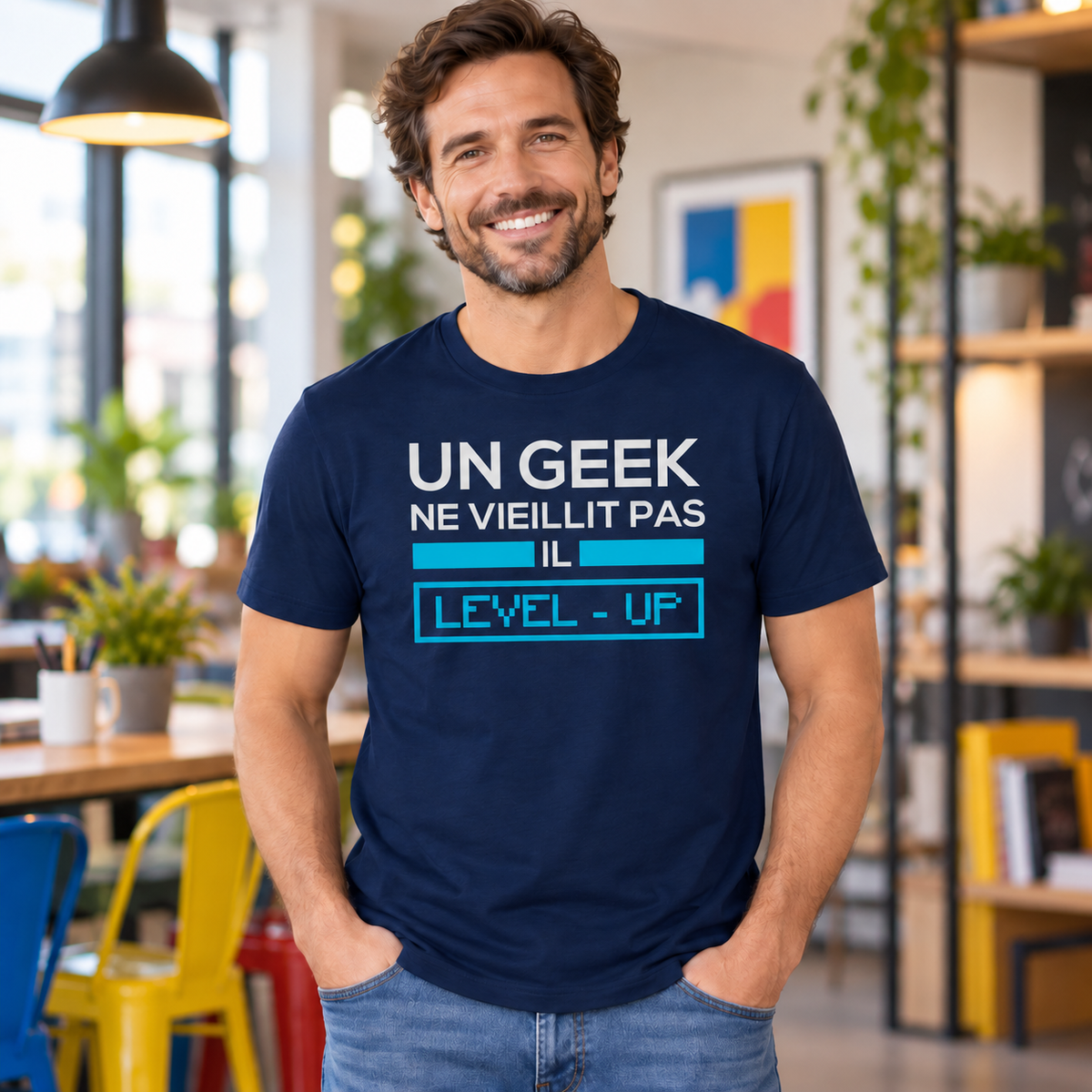 T-shirt geek homme – Un geek ne vieillit pas, il level-up